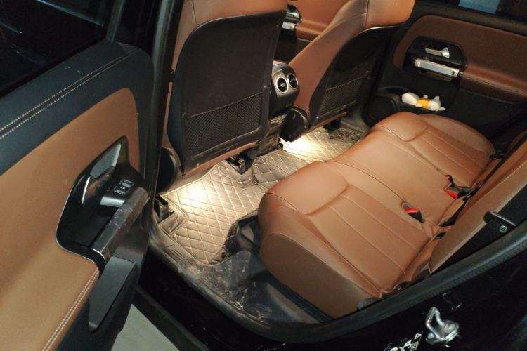 Used Mercedes-Benz GLB 2023 GLB 220 Sport Edition Left Rear Seat