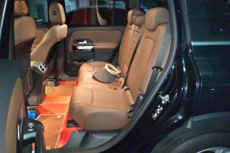 Used Mercedes-Benz GLB 2023 GLB 220 Sport Edition Left Rear Seat
