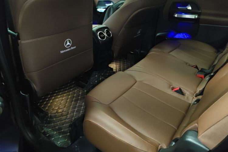 Used Mercedes-Benz GLB 2023 GLB 220 Fashion Model Left Rear Seat