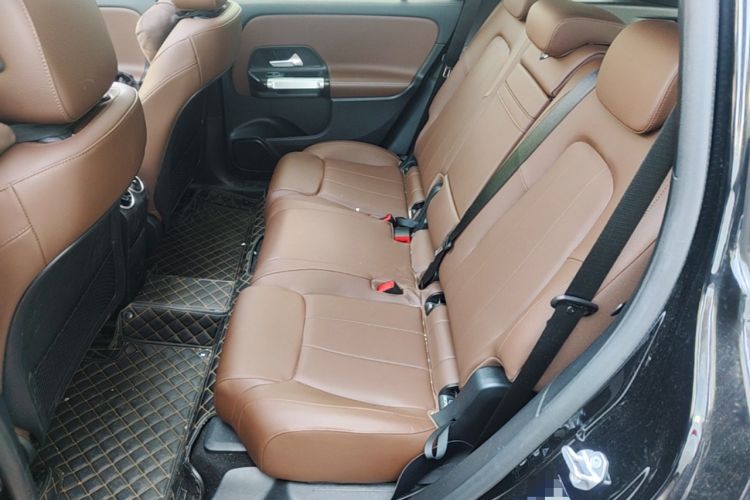 Used Mercedes-Benz GLB 2023 GLB 220 Sport Edition Left Rear Seat