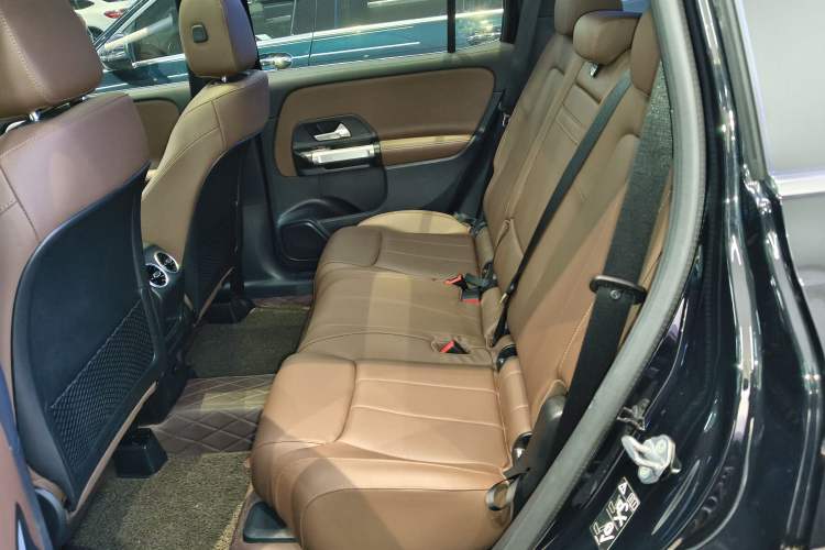 Used Mercedes-Benz GLB 2023 GLB 200 Dynamic Edition Left Rear Seat