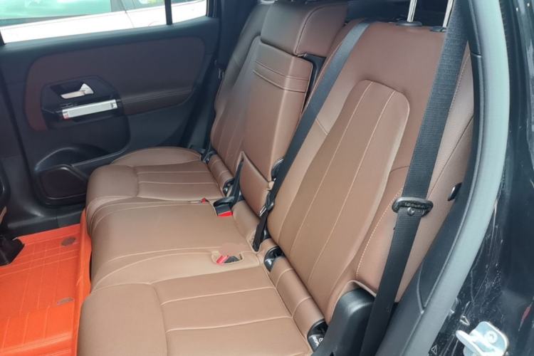 Used Mercedes-Benz GLB 2023 Refreshed GLB 200 Dynamic Edition Left Rear Seat