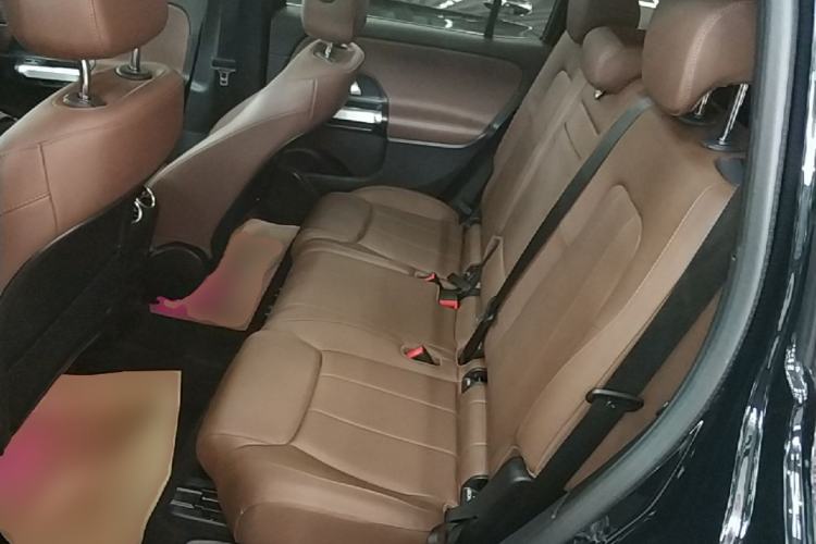 Used Mercedes-Benz GLB 2023 GLB 220 Fashion Model Left Rear Seat