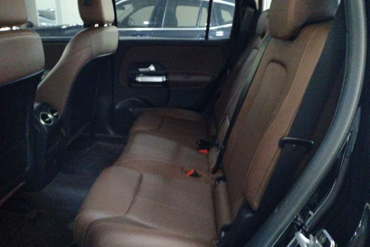 Used Mercedes-Benz GLB 2023 GLB 200 Dynamic Edition Left Rear Seat