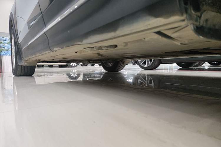 Used Mercedes-Benz GLB 2023 GLB 200 Dynamic Edition Left Side Sill
