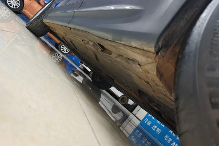 Used Mercedes-Benz GLB 2023 GLB 200 Dynamic Edition Left Side Sill