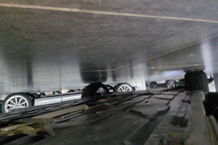 Used Mercedes-Benz GLB 2023 GLB 200 Fashion Model Left Side Sill