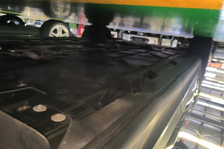Used Mercedes-Benz GLB 2023 GLB 220 Sport Edition Left Side Sill