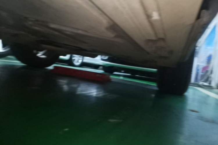 Used Mercedes-Benz GLB 2023 GLB 220 Sport Edition Left Side Sill