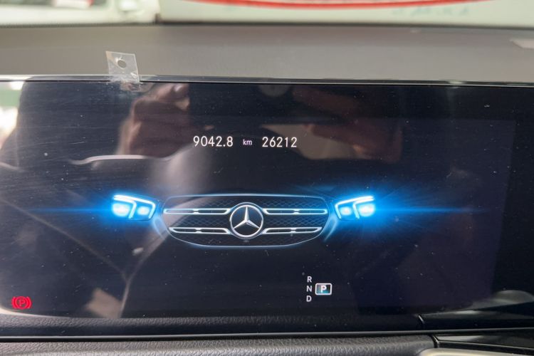 Used Mercedes-Benz GLB 2023 Refreshed GLB 200 Dynamic Edition Odometer Close Up