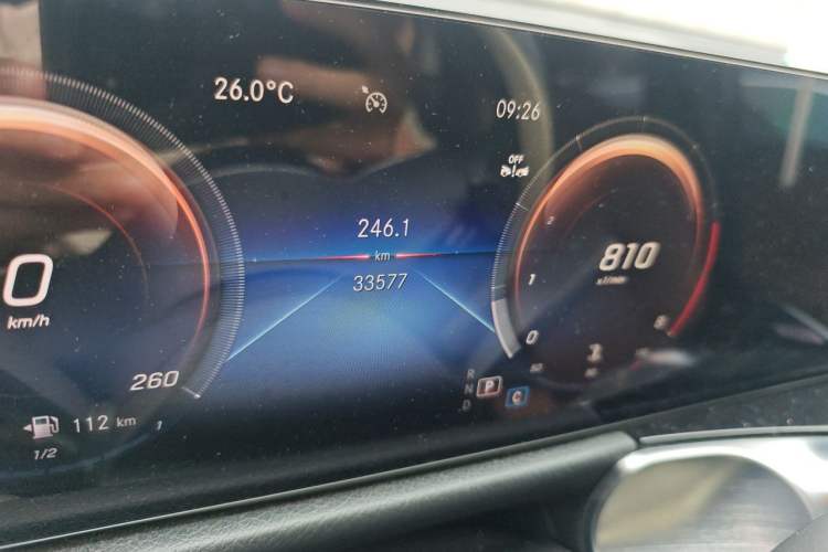 Used Mercedes-Benz GLB 2023 GLB 200 Fashion Model Odometer Close Up