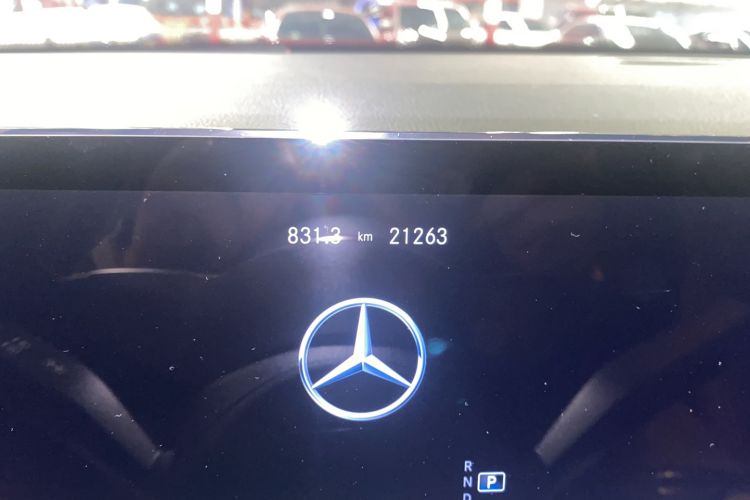 Used Mercedes-Benz GLB 2023 GLB 220 Sport Edition Odometer Close Up