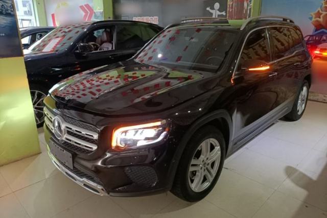 Ojetý Mercedes-Benz GLB 2023 GLB 220 Sport Edition