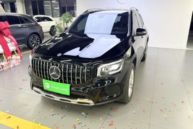 Ojetý Mercedes-Benz GLB 2023 GLB 220 Sport Edition