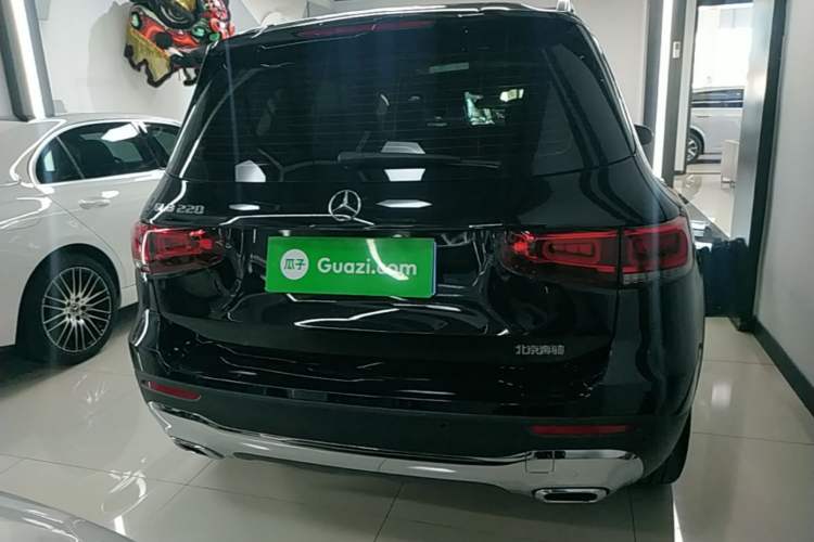 Used Mercedes-Benz GLB 2023 GLB 220 Fashion Model Rear