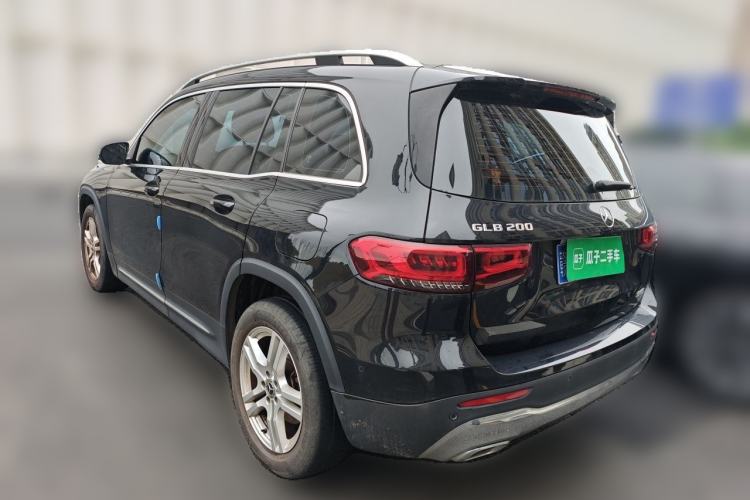 Used Mercedes-Benz GLB 2023 GLB 200 Fashion Model Rear Left 45 Deg