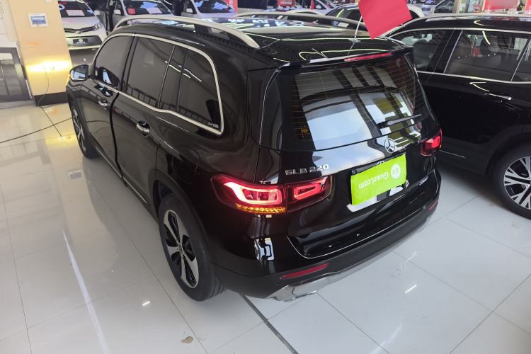 Used Mercedes-Benz GLB 2023 GLB 220 Fashion Model Rear Left 45 Deg