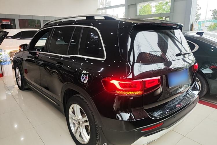 Used Mercedes-Benz GLB 2023 GLB 200 Dynamic Edition Rear Left 45 Deg