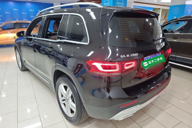 Used Mercedes-Benz GLB 2023 GLB 200 Dynamic Edition Rear Left 45 Deg