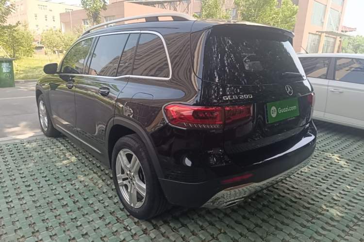 Used Mercedes-Benz GLB 2023 Refresh GLB 200 Fashion Edition Rear Left 45 Deg