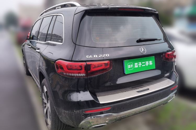 Used Mercedes-Benz GLB 2023 GLB 220 Fashion Model Rear Left 45 Deg
