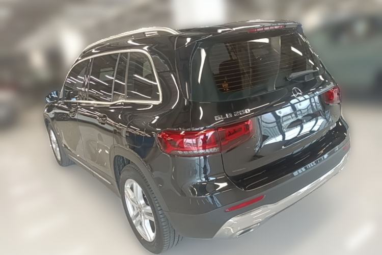 Used Mercedes-Benz GLB 2023 GLB 200 Dynamic Edition Rear Left 45 Deg