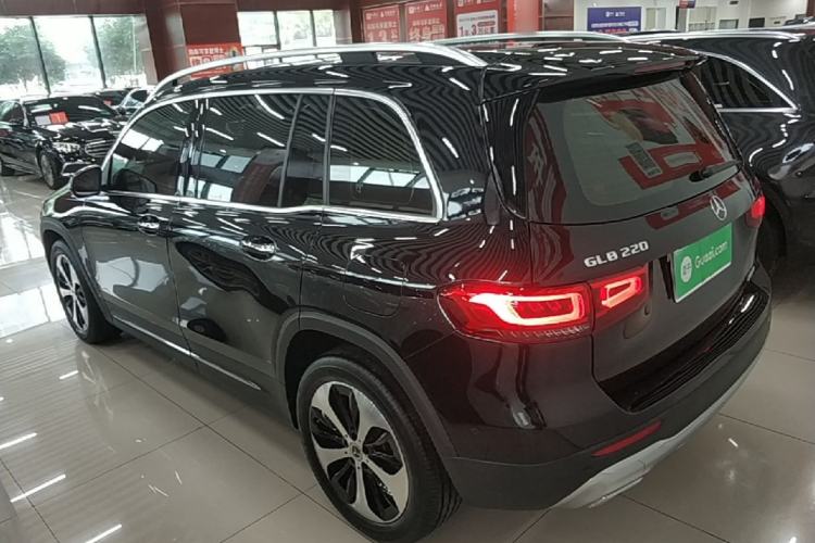 Used Mercedes-Benz GLB 2023 GLB 220 Fashion Model Rear Left 45 Deg