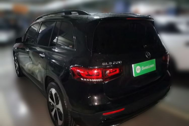 Used Mercedes-Benz GLB 2023 GLB 220 4MATIC Rear Left 45 Deg