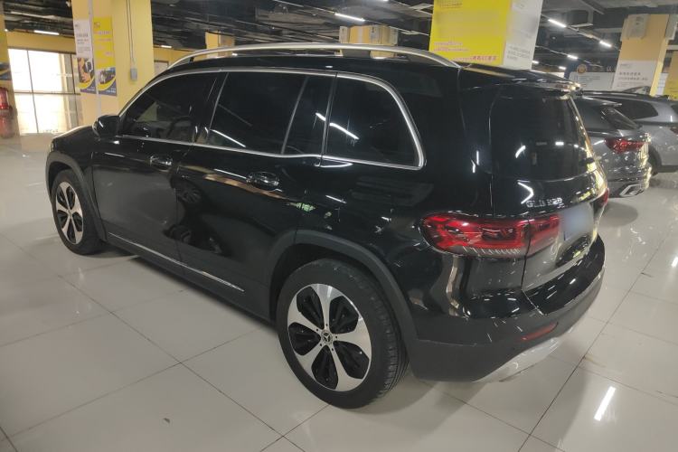 Used Mercedes-Benz GLB 2023 GLB 220 Fashion Model Rear Left 45 Deg