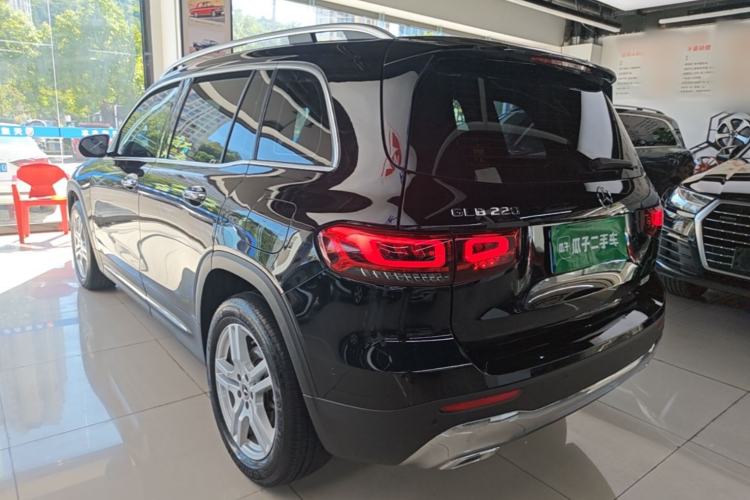 Used Mercedes-Benz GLB 2023 GLB 220 Sport Edition Rear Left 45 Deg