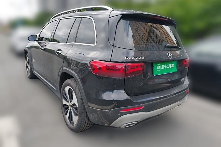 Used Mercedes-Benz GLB 2023 GLB 220 Fashion Model Rear Left 45 Deg