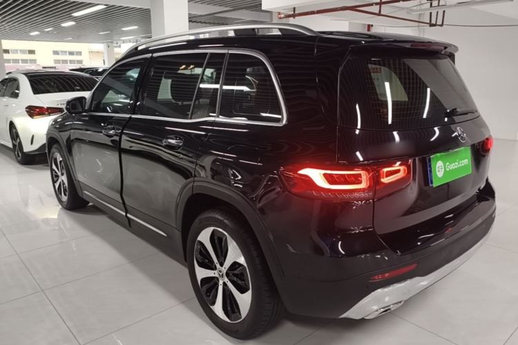 Used Mercedes-Benz GLB 2023 GLB 220 Fashion Model Rear Left 45 Deg