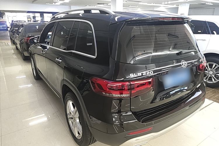 Used Mercedes-Benz GLB 2023 GLB 220 Sport Edition Rear Left 45 Deg
