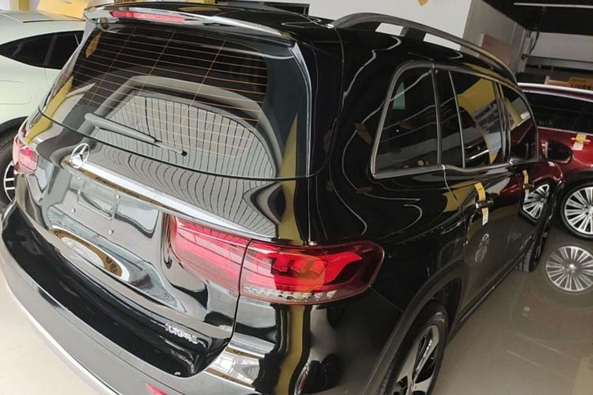 Used Mercedes-Benz GLB 2023 GLB 220 Fashion Model Rear Right 45 Deg
