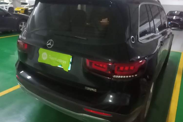 Used Mercedes-Benz GLB 2023 GLB 200 Dynamic Edition Rear Right 45 Deg