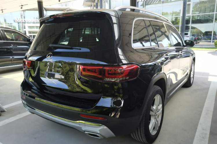 Used Mercedes-Benz GLB 2023 GLB 220 Sport Edition Rear Right 45 Deg