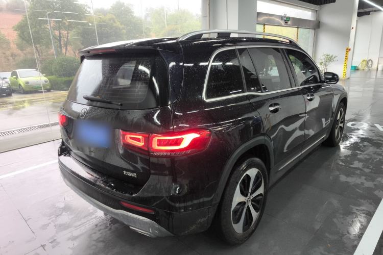 Used Mercedes-Benz GLB 2023 GLB 220 Fashion Model Rear Right 45 Deg