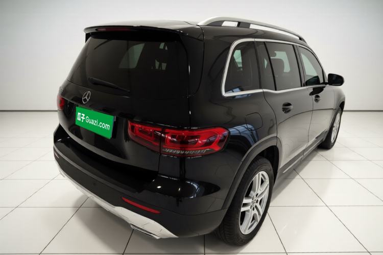 Used Mercedes-Benz GLB 2023 GLB 200 Dynamic Edition Rear Right 45 Deg