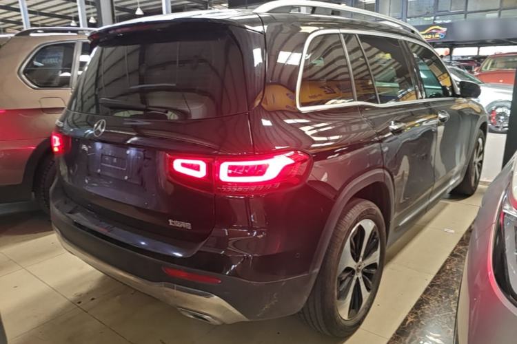 Used Mercedes-Benz GLB 2023 GLB 220 Fashion Model Rear Right 45 Deg
