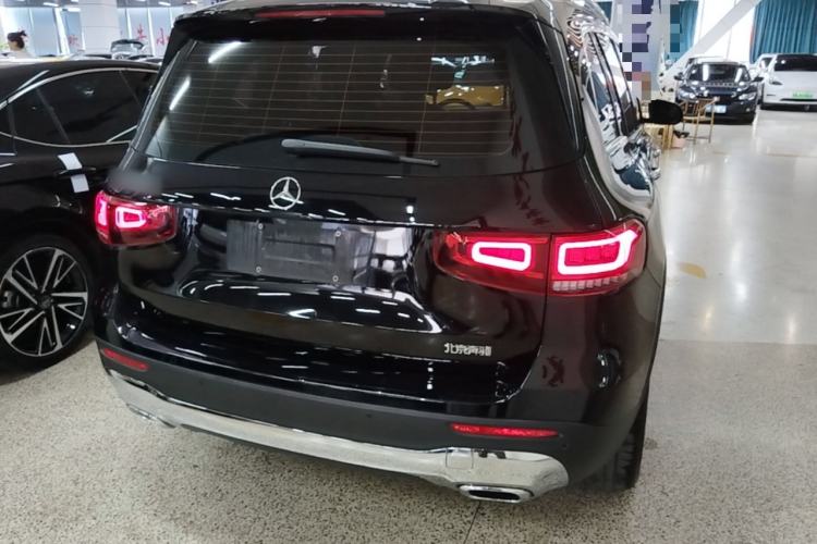 Used Mercedes-Benz GLB 2023 GLB 220 Fashion Model Rear Right 45 Deg