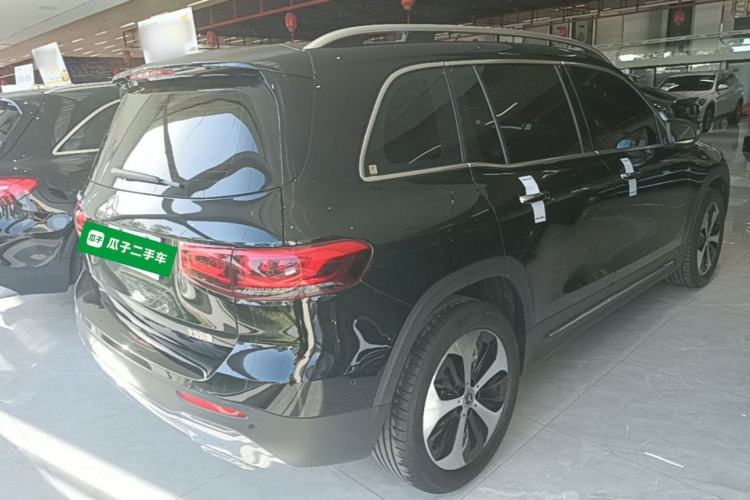 Used Mercedes-Benz GLB 2023 GLB 220 Fashion Model Rear Right 45 Deg