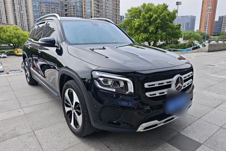 Used Mercedes-Benz GLB 2023 GLB 220 Fashion Model Rear Right 45 Deg