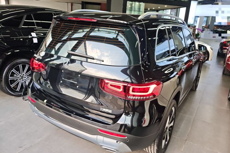 Used Mercedes-Benz GLB 2023 GLB 220 Fashion Model Rear Right 45 Deg