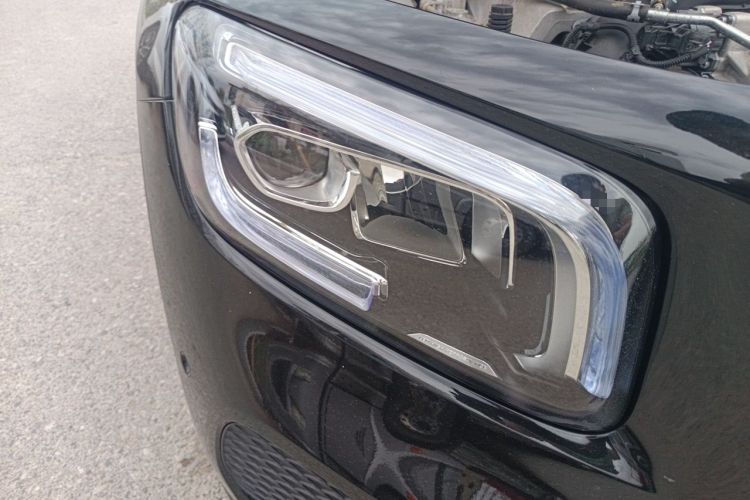 Used Mercedes-Benz GLB 2023 GLB 220 Sport Edition Right Front Headlight