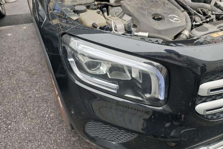Used Mercedes-Benz GLB 2023 GLB 200 Fashion Model Right Front Headlight
