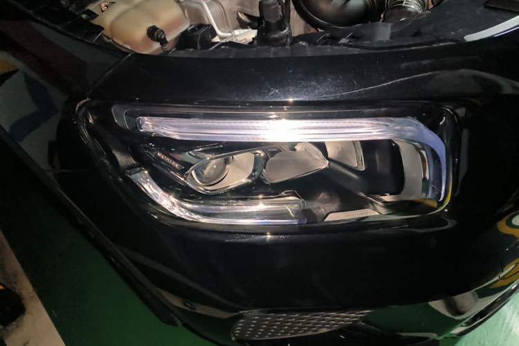 Used Mercedes-Benz GLB 2023 GLB 220 Sport Edition Right Front Headlight