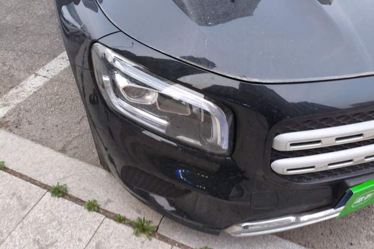 Used Mercedes-Benz GLB 2023 GLB 220 Sport Edition Right Front Headlight