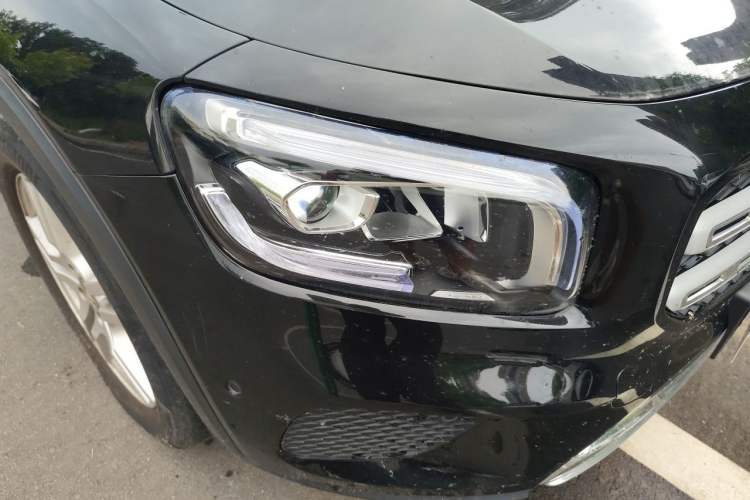 Used Mercedes-Benz GLB 2023 GLB 220 Sport Edition Right Front Headlight