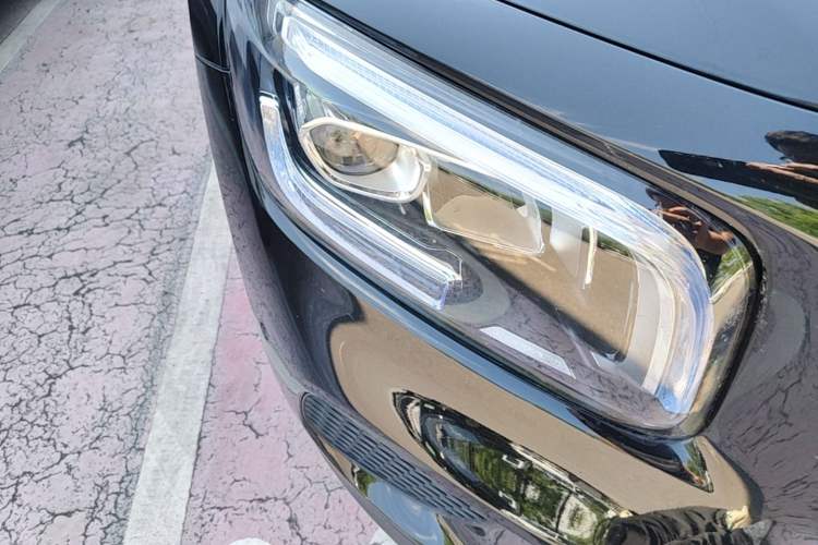Used Mercedes-Benz GLB 2023 GLB 220 Sport Edition Right Front Headlight