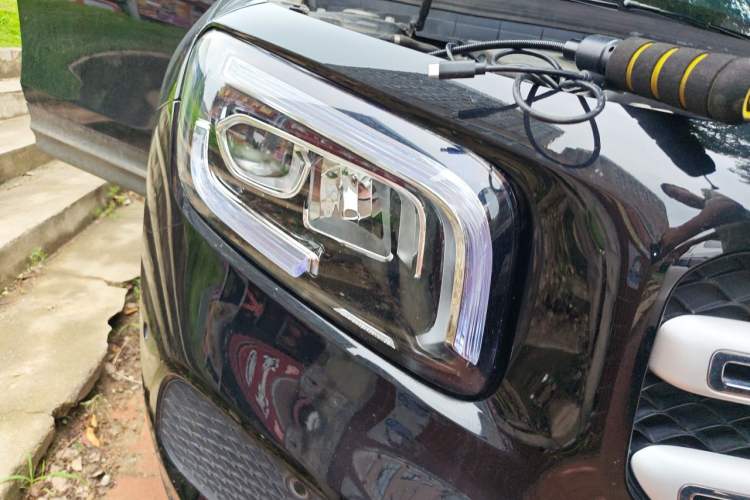 Used Mercedes-Benz GLB 2023 GLB 220 Sport Edition Right Front Headlight